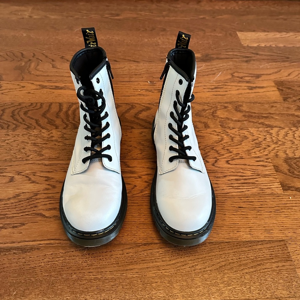 Dr. Martens White Lace-Up Boots With Bouncing Soles size 6 ladies
